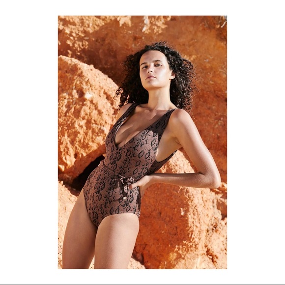 🍃Suboo Swimwear - Picture 2 of 6